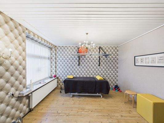 CAM03784G0-PR0085-STILL027