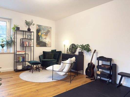 Wohnzimmer mit schönem Blick