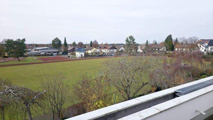 DG - Blick von Terrasse.jpg