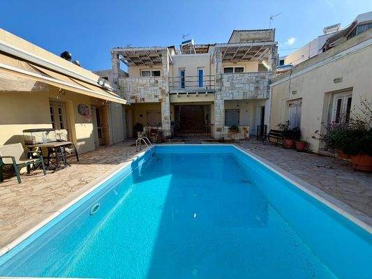 Kreta - 2-Zimmer-Apartment in Kalyves mit Pool- und Meerblick