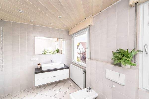 Badezimmer / Masterbad - OG