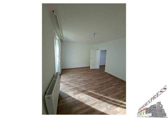 WhatsApp Image 2025-10-30 at 14.21.18 (1)_04_08