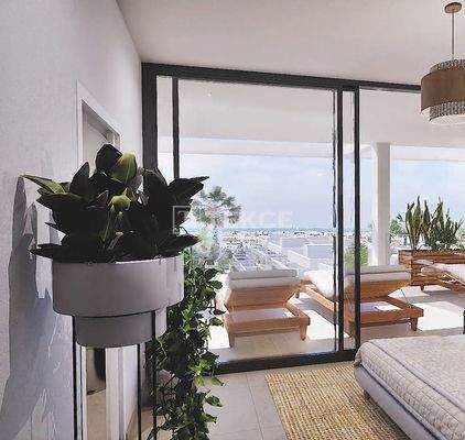 Apartments with Private Gardens or Solariums in Mar de Cristal