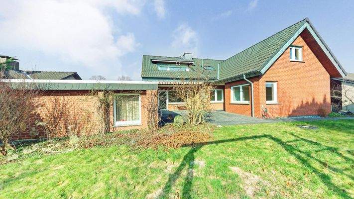 Außen - Gartenansicht