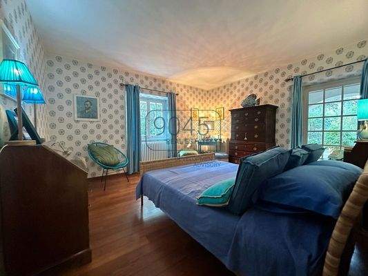 Exklusive Villa mit Pool in der Pineta di Roccamare an der toskanischen Küste