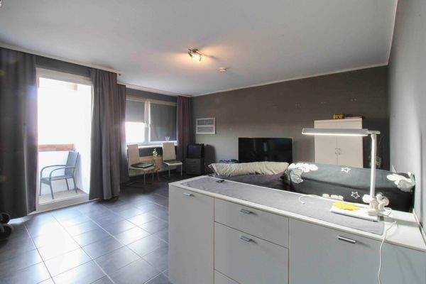 Wohn-_Schlafzimmer(1)