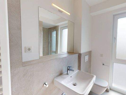 Ansicht II: Badezimmer