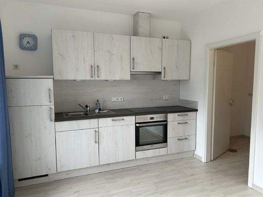 Einbauküche (kann übernommen werden)