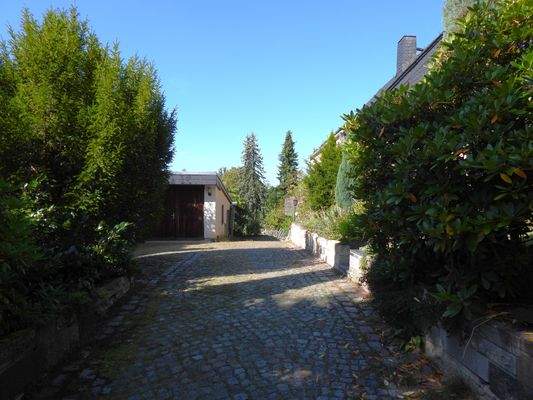 Zufahrt Hof
