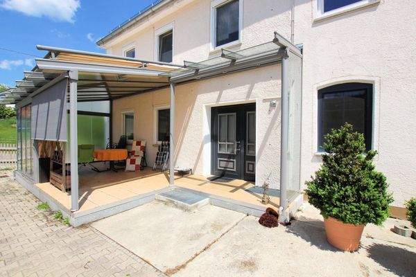 Eingang Wohnhaus, Terrasse