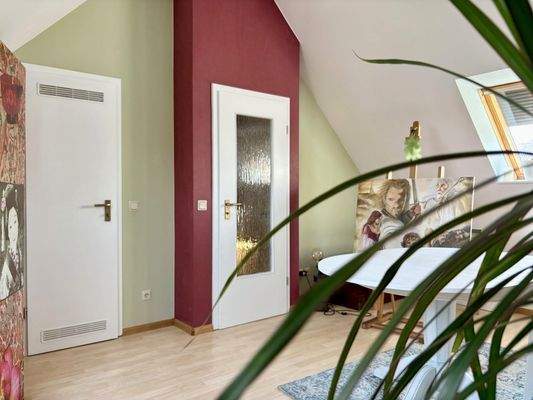 ...aus einer anderen Perspektive und mit praktischem Abstellraum