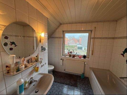 Badezimmer im Dachgeschoss