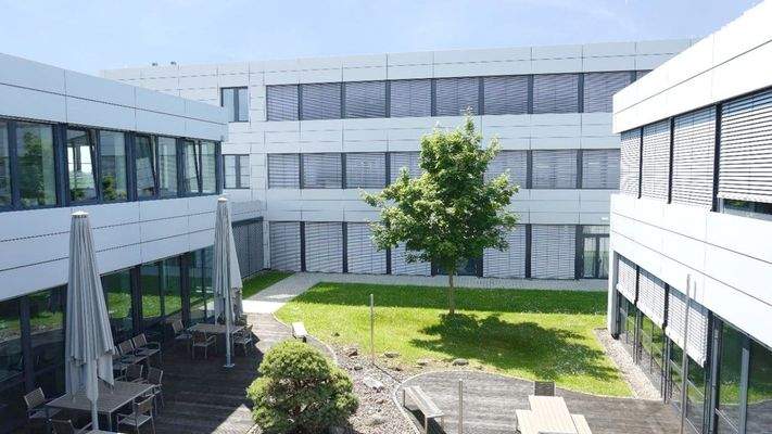 Alufassade mit Wärmedämmung