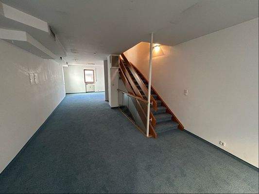 Geschäftsraum im 1. OG