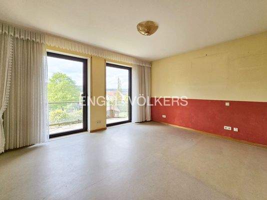 Zimmer mit Balkon OG