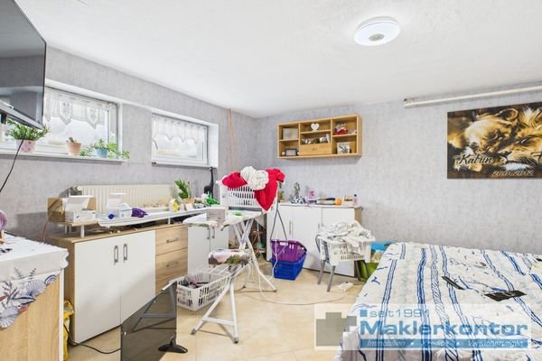 Schlafzimmer UG