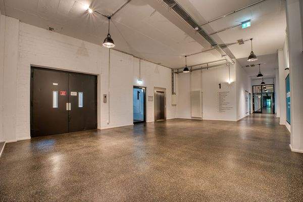 Personen- & Lastenfahrstuhl