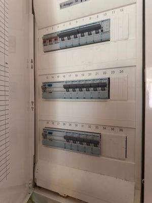 Neuere Elektroinstallation