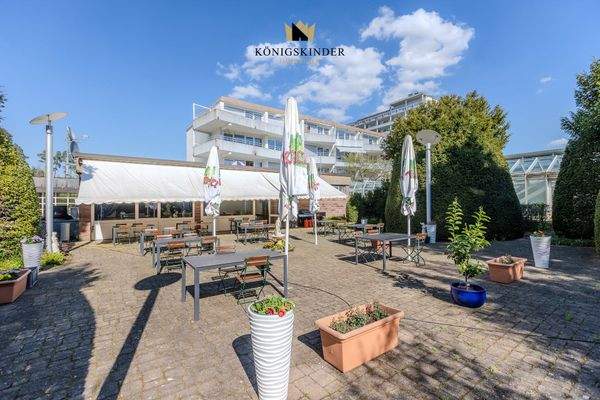 Aussenbereich externes Lokal