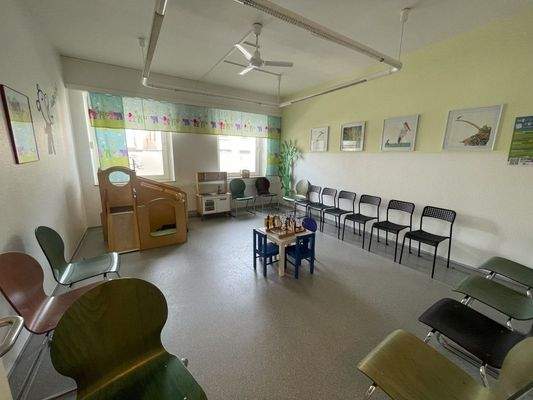 Praxis-Marburger Str. 24, 35390 Gießen - Praxis EG