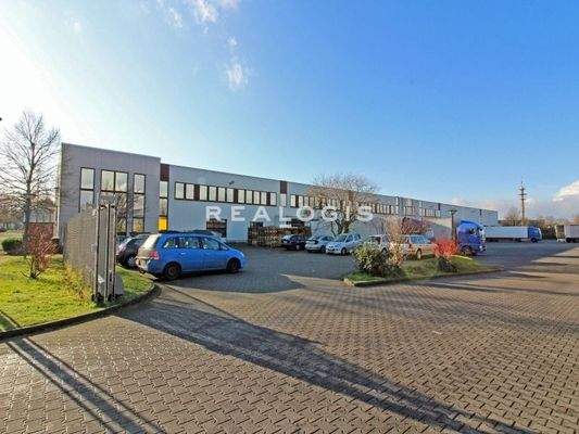 Außenansicht Hallenfläche