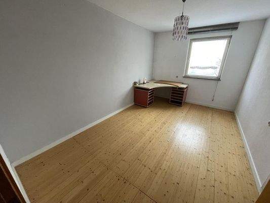 Zimmer 3 OG Wohnhaus