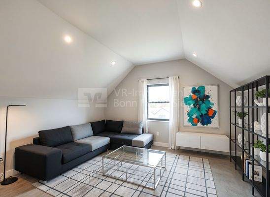 Ausbaupotenzial im Dachgeschoss - (KI generiert)