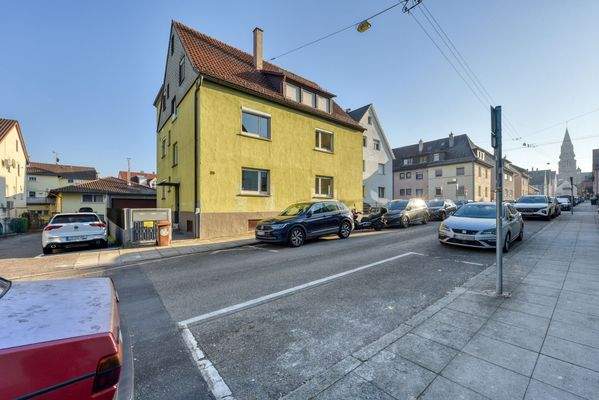 Haus &amp; Straße v. N-W