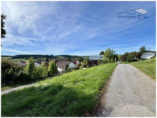 Weiblick von der Zufahrt