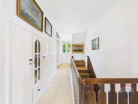 Flur 1. Obergeschoss