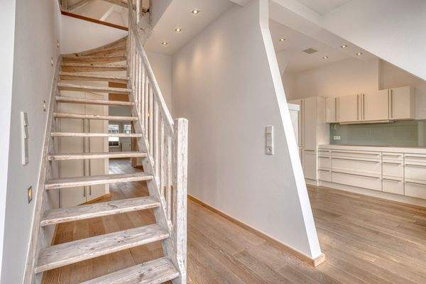 Zugang zum Dachgeschoss