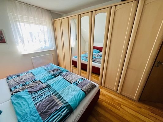 Schlafzimmer OG