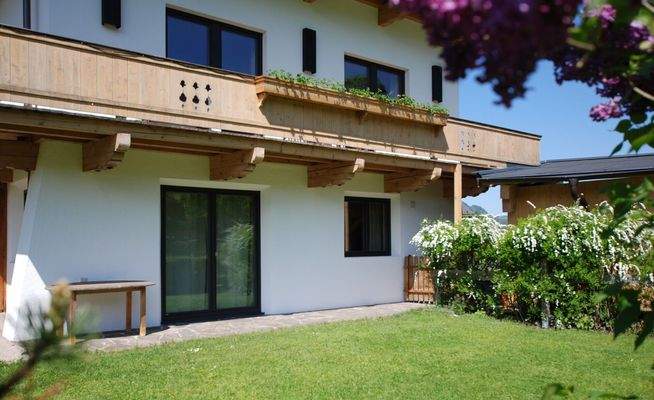 Gartenansicht Sommer