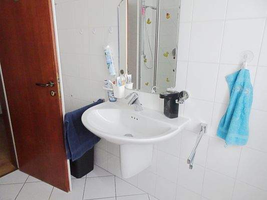 Waschbecken Badezimmer