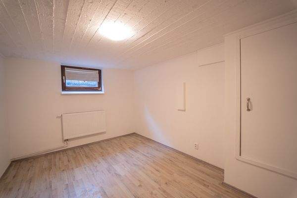 Zimmer Kellergeschoss