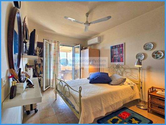 89be03903bde4cc389898e98e1bae870-original