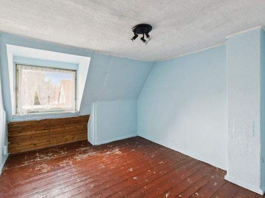 Zimmer 6 Dachgeschoss