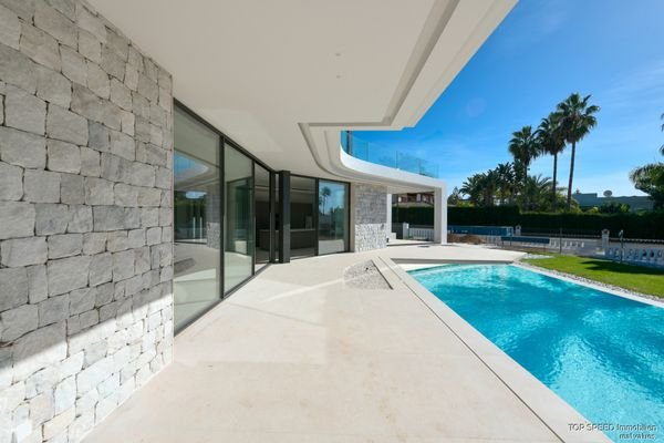 Photo: Villa in Marbella East