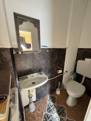 Gästetoilette unten