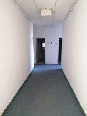 Flur (NEUER BODEN WIRD VERLEGT)