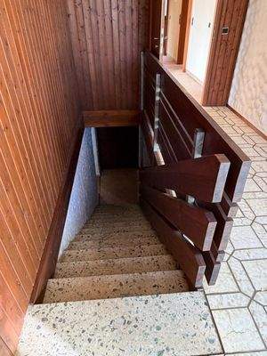 Zugang zum Hanggeschoß