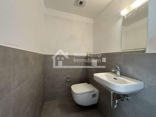 02 G-WC  (unmöbliert)