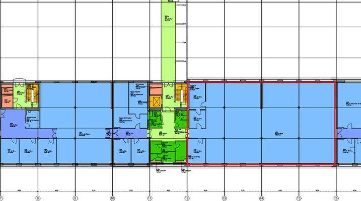 4. OG 1096 m² li 577 m² re 519m²