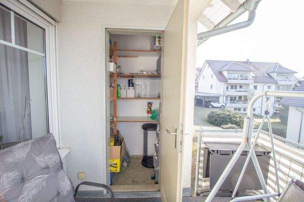 Abstellraum auf dem Balkon