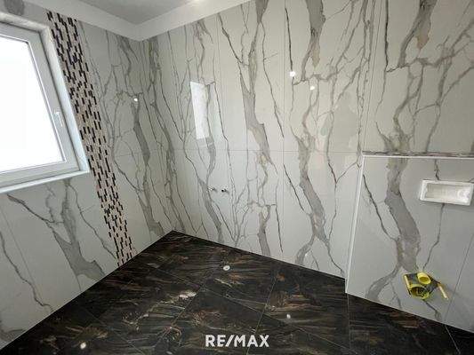 Obergeschoss - En-Suite-Badezimmer