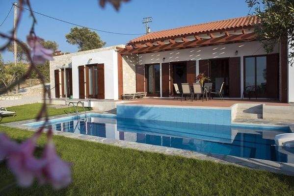 Kreta, Kirianna: Exklusives Anwesen mit zwei unabhängigen Villen und privaten Pools zu verkaufen