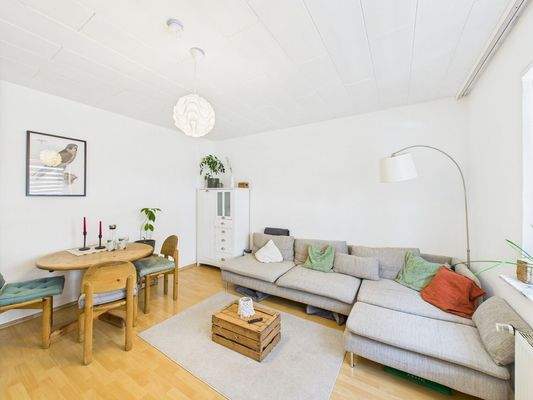 Gemütliches Wohn-und Esszimmer 1.OG