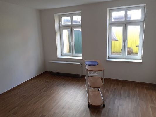 NTS 8 EGl Wohnzimmer.jpg