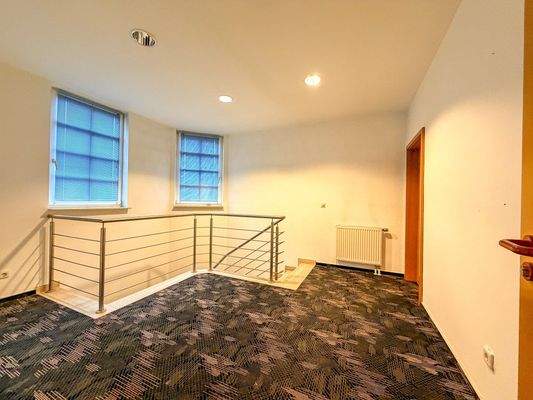 Gewerbeeinheit 3 mit Zugang zum Untergeschoss