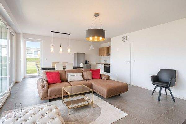 A6412A87-BFDD-4E9D-84A2-D52E713D6F28